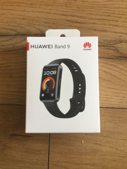 Смарт гривна Huawei band 9