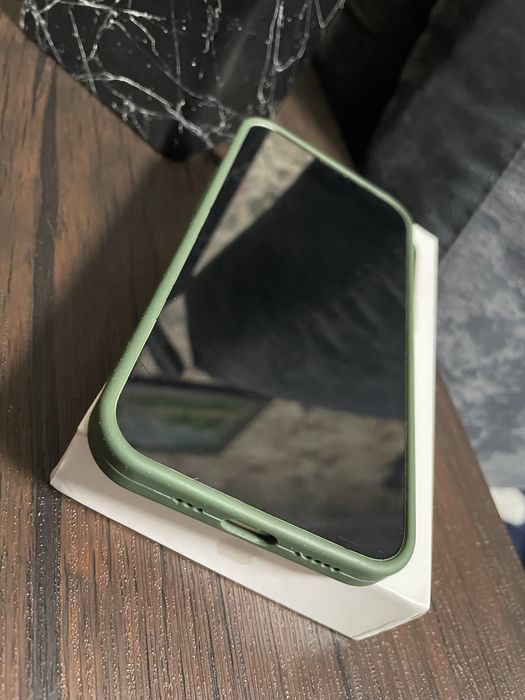 iPhone 14 128 в родне и в идеале