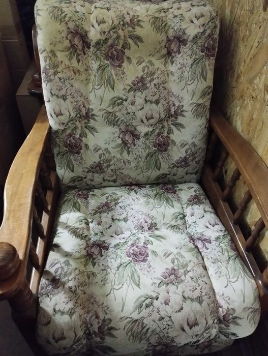 Fotolii din lemn de stejar, cu tapiterie stofa, 2 bucati, pret unitar