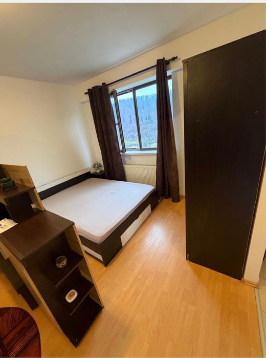 Studio spatios plus garaj inchis