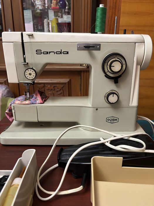 Masina de cusut Sanda