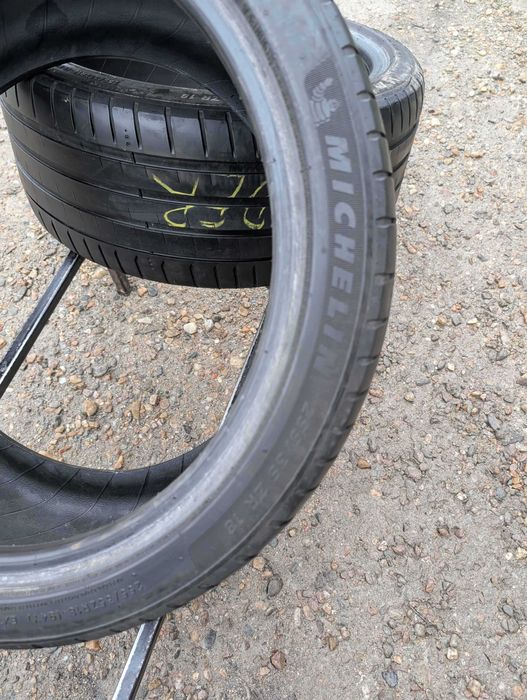 SET 2 Anvelope Vara 255/35 R18 MICHELIN Pilot Sport 5 94Y - ZR ras