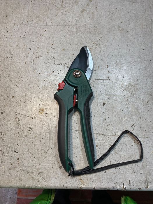 Лозарска ножица “Parkside”