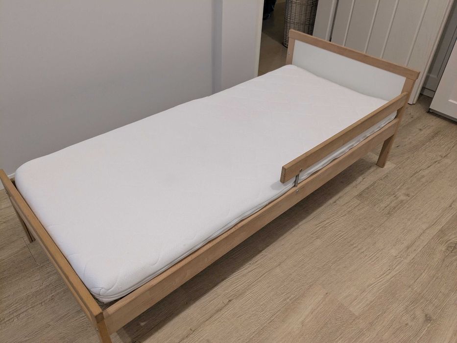 Детско легло Ikea, Singlar (с парапет, подматрачна рамка и матрак)