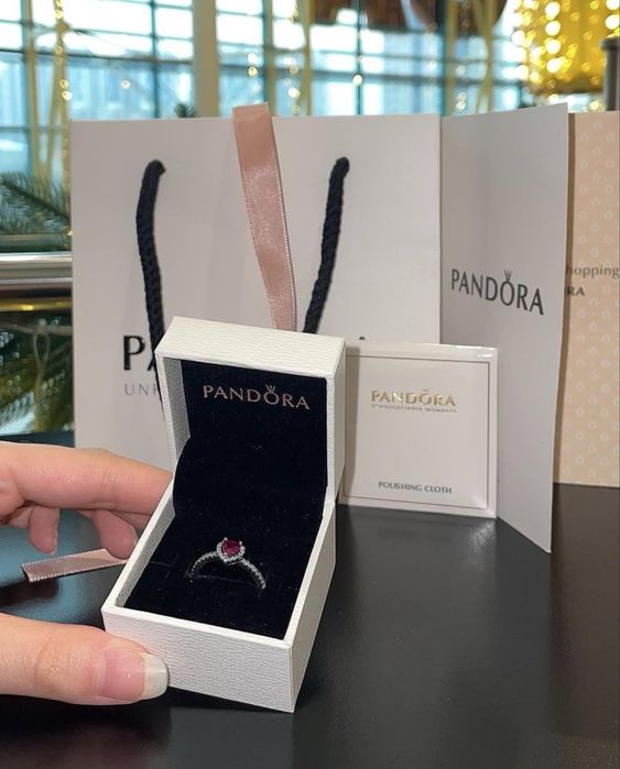 кольцо женское с пробой и упаковкой