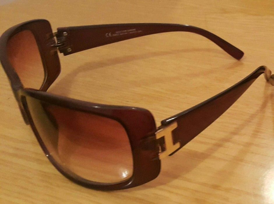 Солнцезащитные очки от европейского бренда Accessories!