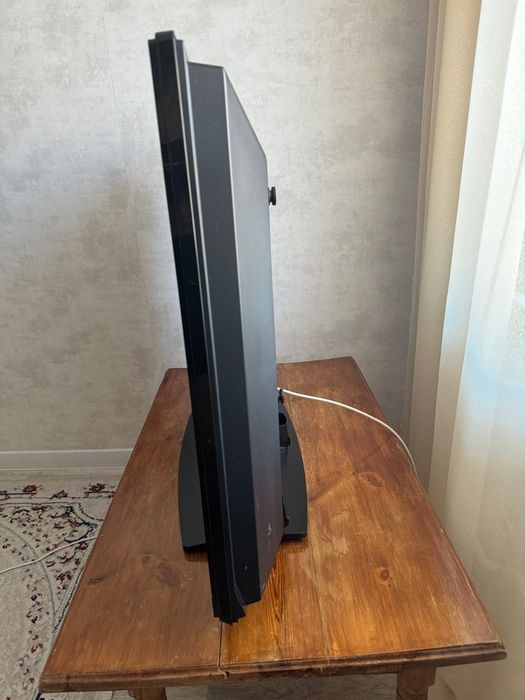 Продам телевизор