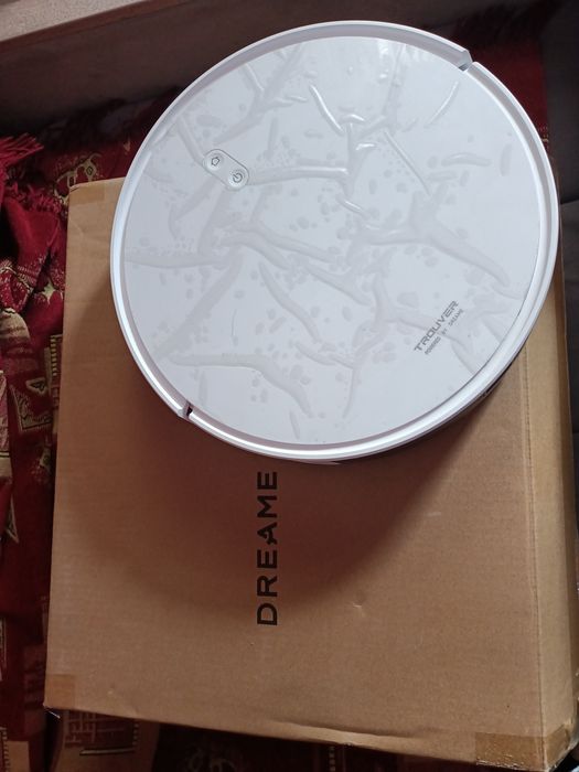 Робот пылесос dreame