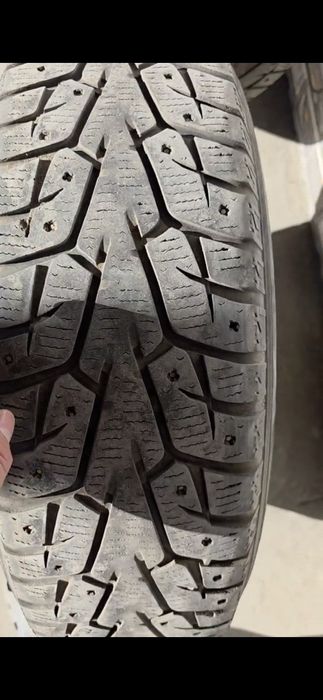 Зимни шина сотилади