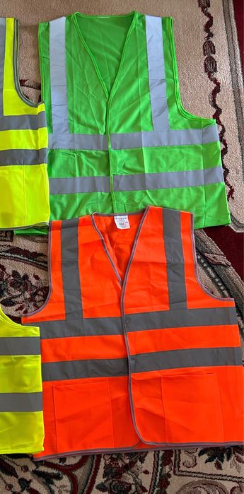 Сигнальные жилеты
