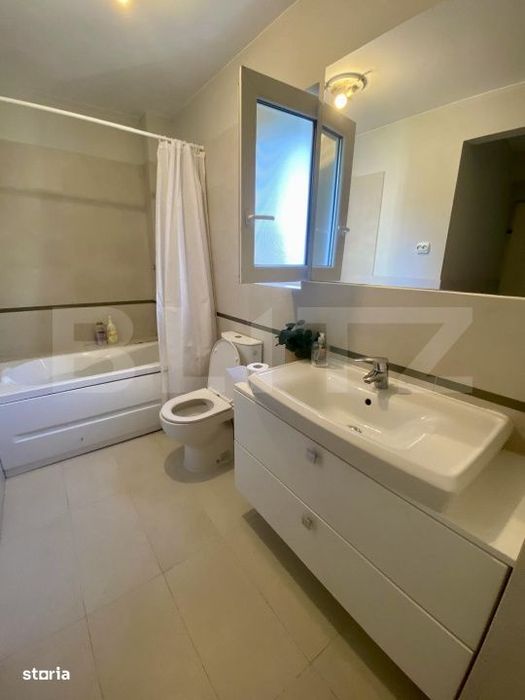 Apartament 3 camere 63,5 mp, balcon 8 mp, garaj, zona Muzeul Apei