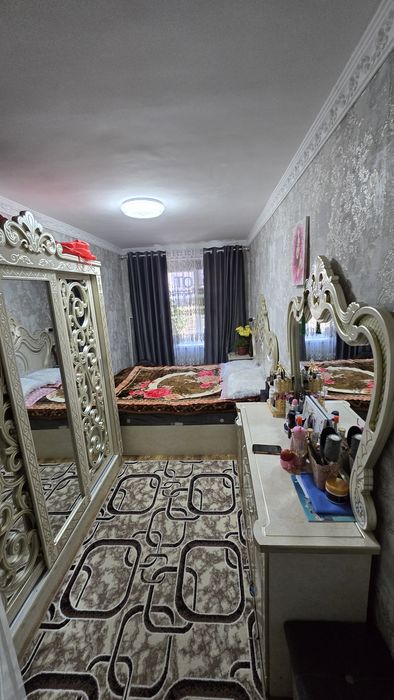 Уй сотилади срочно