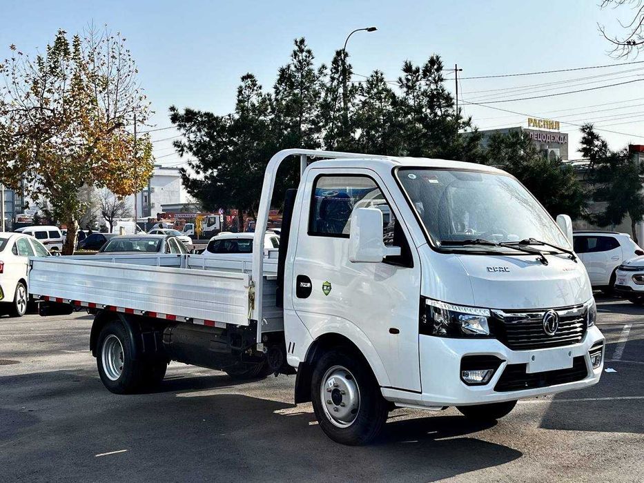Грузовик Dongfeng