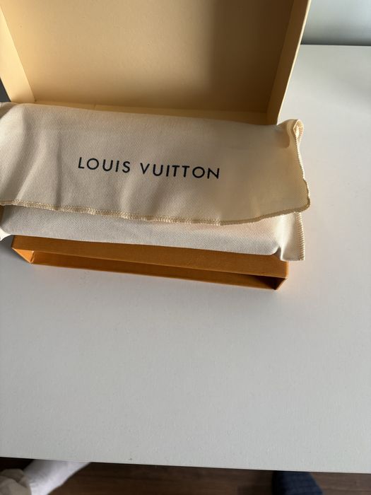 Портмоне Louis Vuitton – тъмносин монограм, като ново
