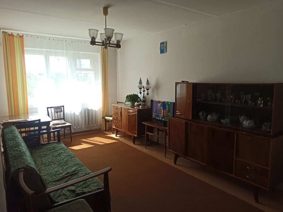 Продам 2 ком.кв на 15 мкр