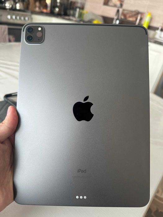 Ipad pro 11 + Apple pencil 2 -  2023 года