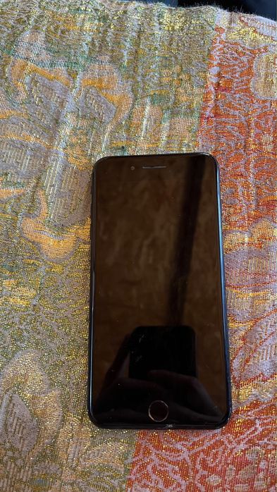айфон 7+ гарантий нет