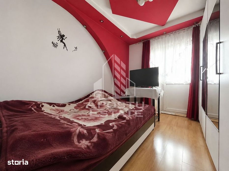 Apartament 4 camere, zona Confectii