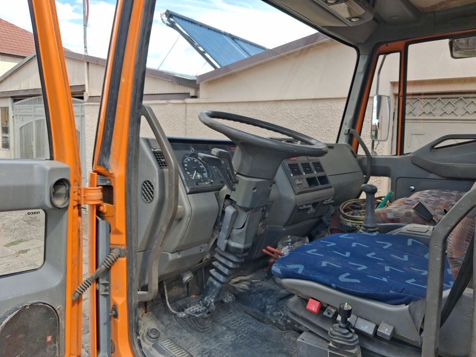 Iveco basculabil