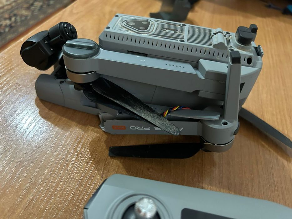 Продам сломанный дрон