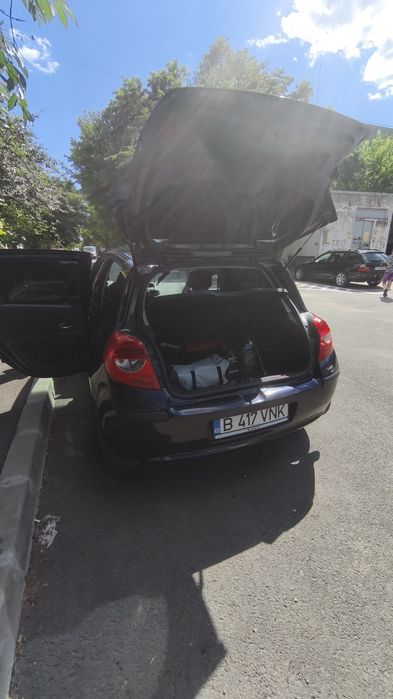 Vând Clio 3 1.6 16V 2007 km reali