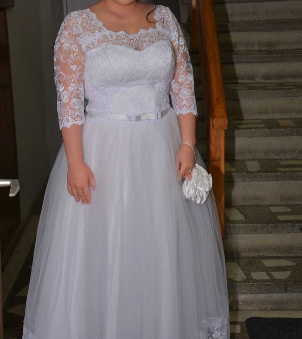 Rochie mireasă + Voal inclus!