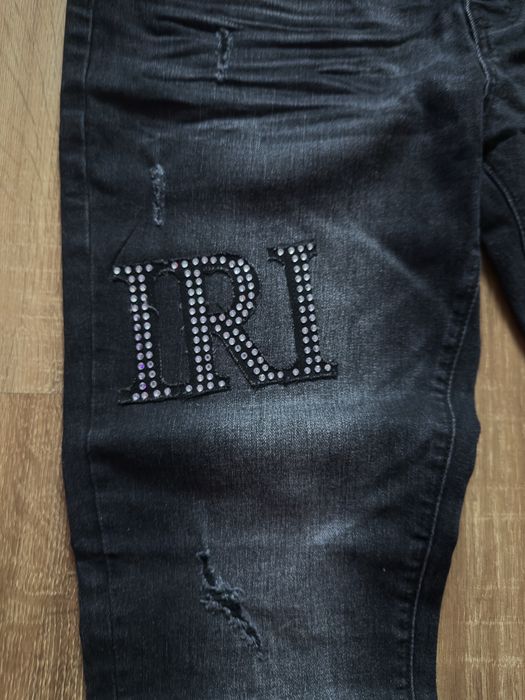 Blugi amiri marimea 34