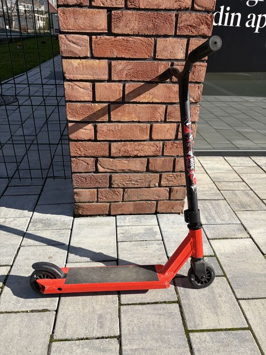 Trotineta scheme MF 100