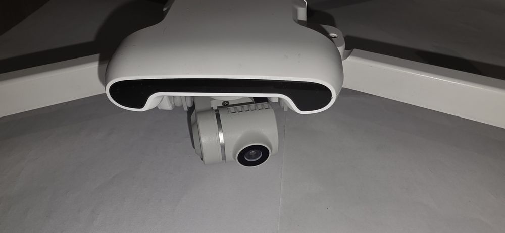 Fimi x8se 2022 Неразличим от нов !!