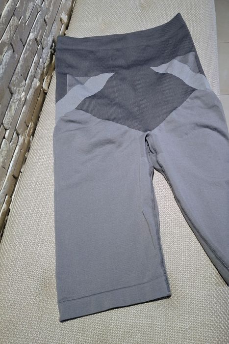 Антицелулитен клин размер М нов