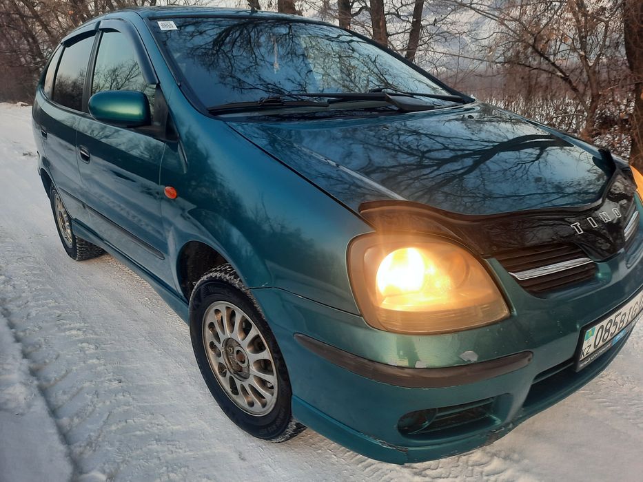 Ниссан Ниссан  Ниссан