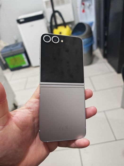 Samsung flip 6 256gb