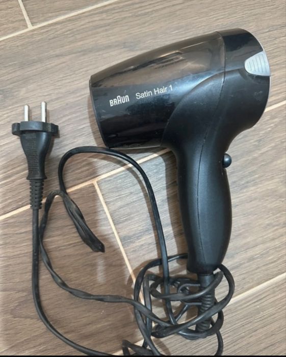 Uscator de par Braun