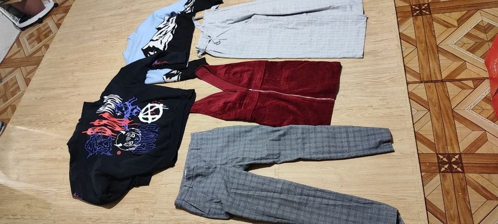 Продам сумку разных вещей