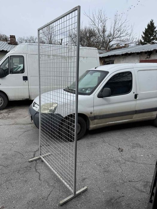 Оборудване магазин за дрехи