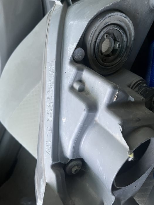 Фара камри 40 оригинал