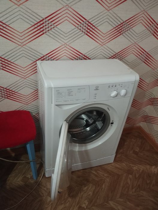 Продам стиральную машинку