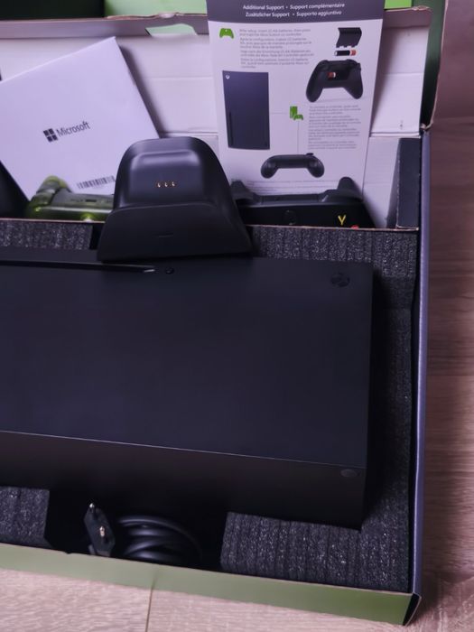 Чисто нов Xbox series X GTA 6