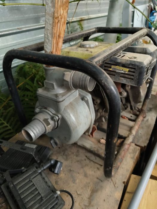 Мотопомпа бензиновая