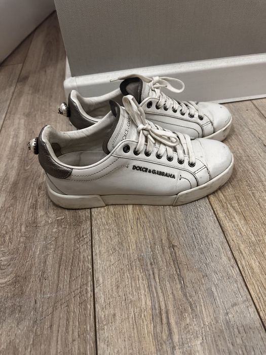 Продам кроссовки  Dolce gabbana