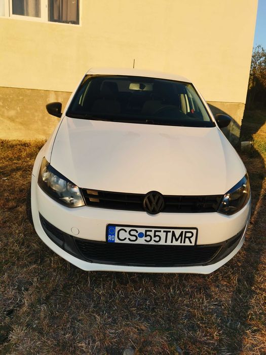VOLKSWAGEN Polo 2010 — imagine 1