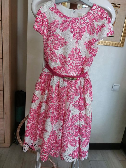 Нарядное детское платье