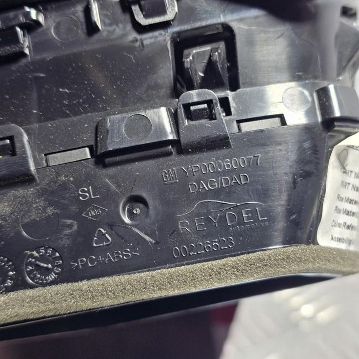 Grila ventilatie stanga fata Opel Grandland X