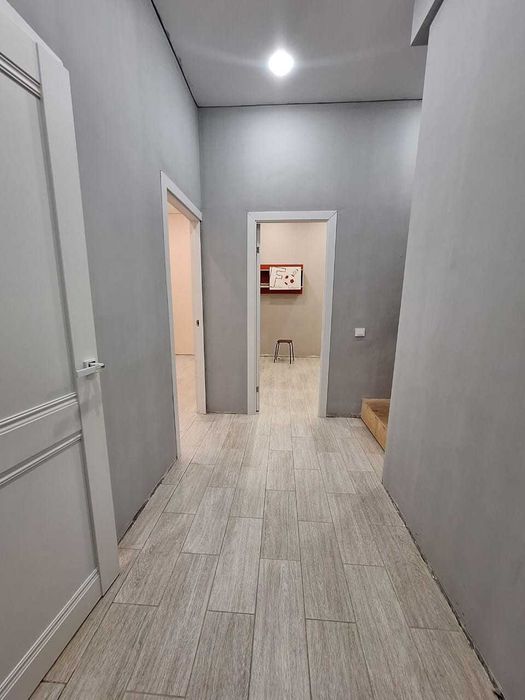 Продается 3 ком квартира район 4 мкрн