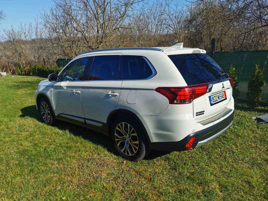 Mitsubishi Outlander 2.0i, газ, автомат, 2017, 4*4
