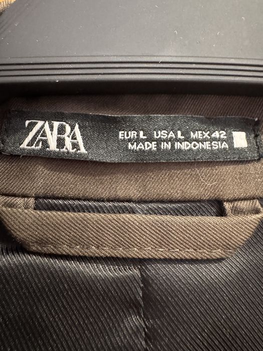 Продам тренч ZARA