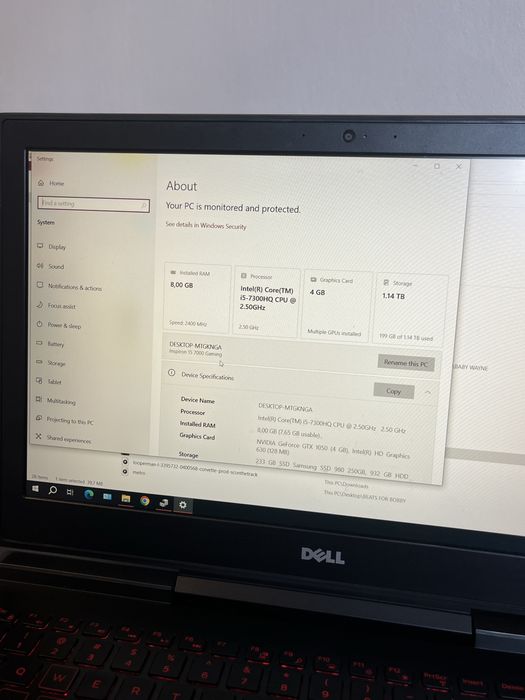 Продавам лаптоп Dell 15 7000 Gaming