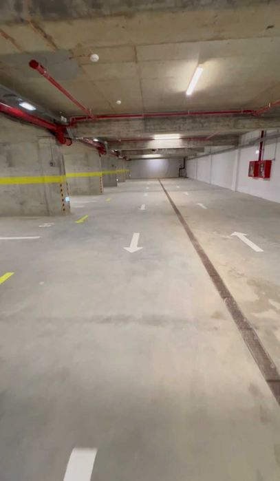 Parcare subterana de vanzare in cladirea SOLUMNIA , Tatarasi
