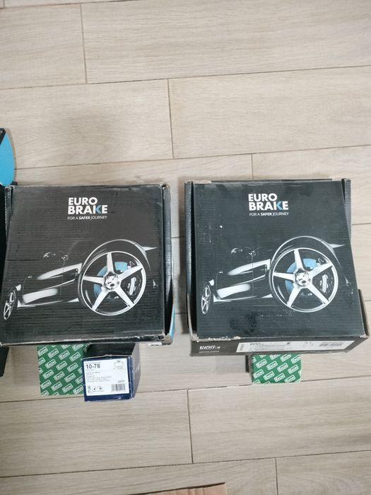Discuri și plăcute pentru Audi A4