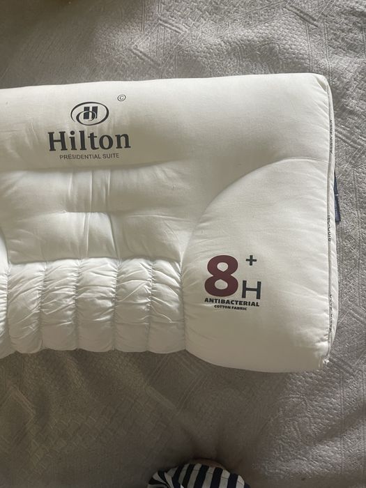 Подушка ортопед Hilton